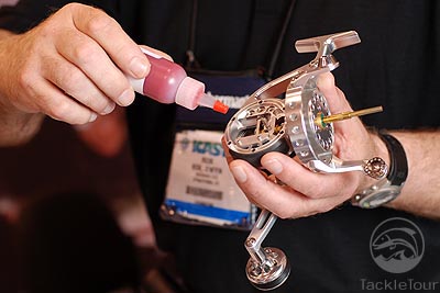 ICAST 2008 ZeeBaas ZX2 saltwater spinning reel