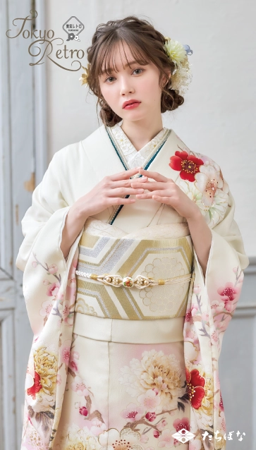 マーシュ彩ちゃん”着用の振袖-白｜成人記念の新作振袖ご紹介 TR-