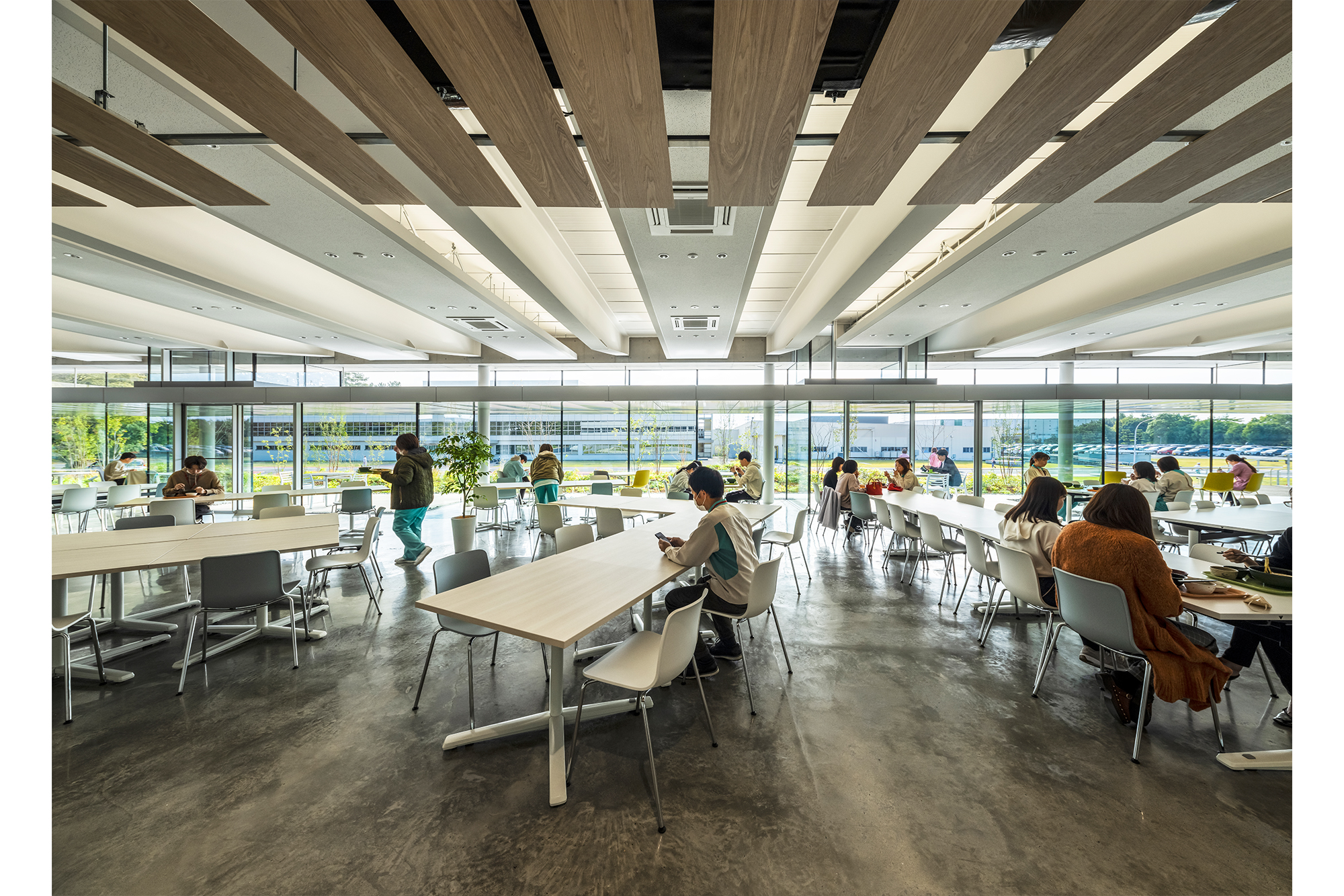エーザイ川島工園カフェテリア・管理棟│de'-TAISEI DESIGN│大成建設