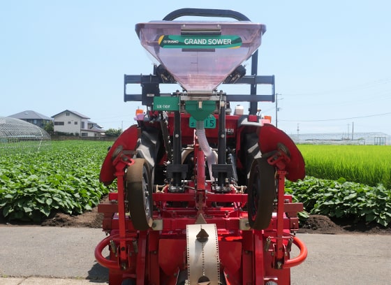 製品情報［肥料散布機グランドソワー UX-55 ホッパーキット、1ホッパー