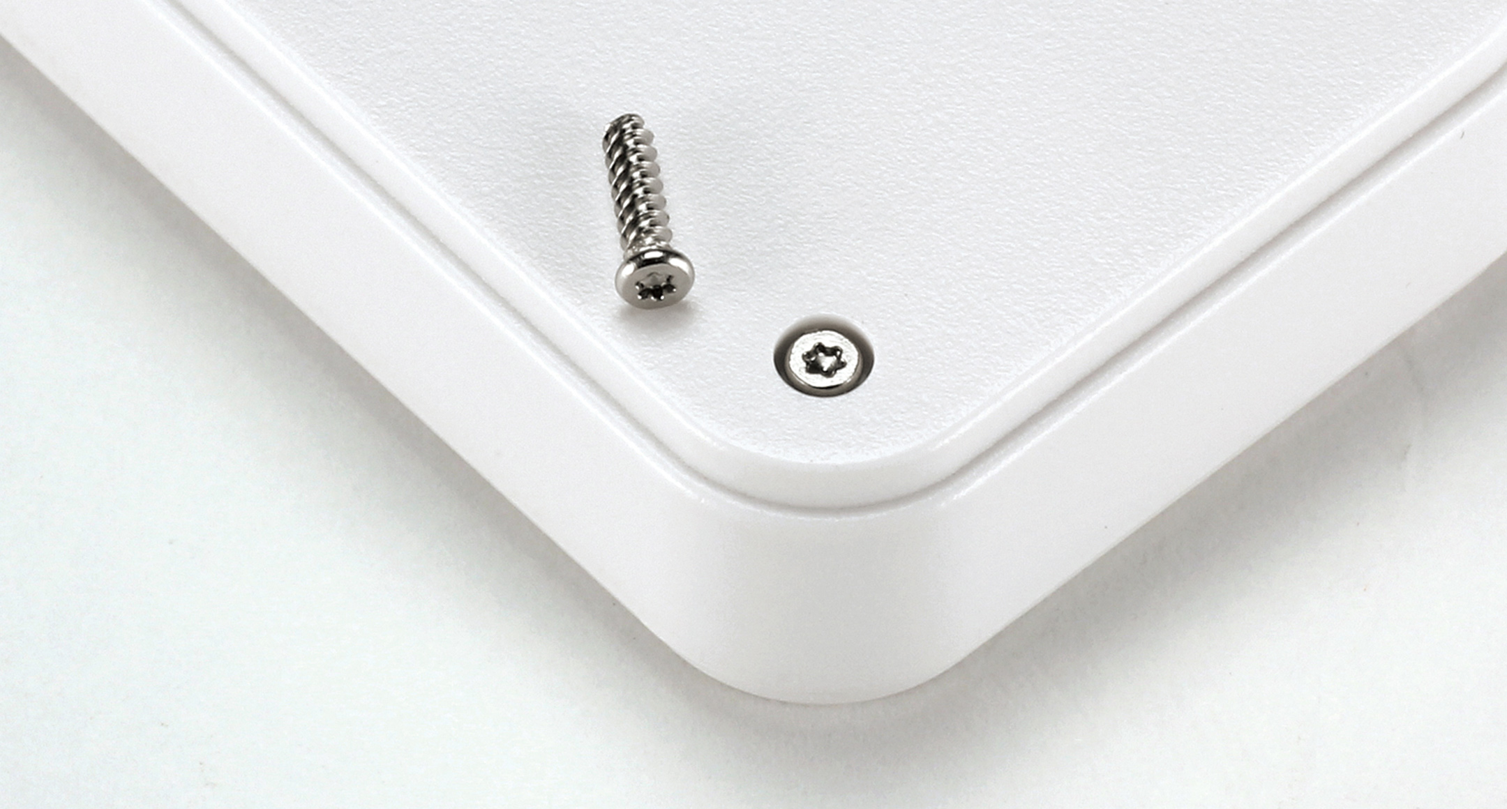 ヘクサロビュラ・トルクスビス MRシリーズ | 製品情報 | タカチ電機