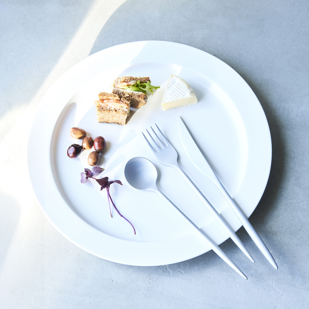 SUGATA 6本セット White（ナイフ・フォークLarge・スプーンLarge 各2本