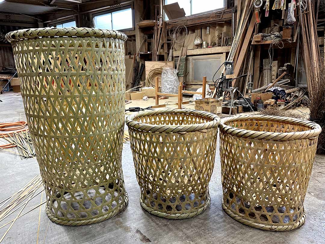 背の高い洗濯籠 - 竹虎四代目がゆく！