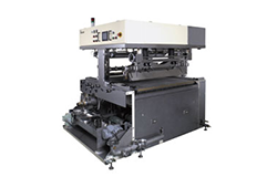 エンローバー｜チョコレート製造機械｜谷沢菓機工業株式会社