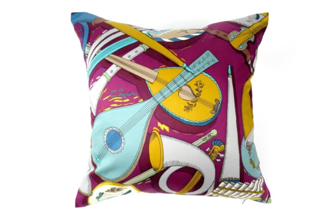 Piero Fornasetti（ピエロ フォルナセッティ）– ザ クッション！ ジャパン