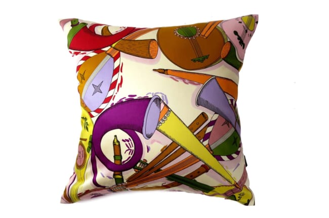 Piero Fornasetti（ピエロ フォルナセッティ）– ザ クッション！ ジャパン