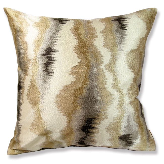 アルマーニカーザ ノーラ 刺繍クッションカバー ゴールドニッケル 45