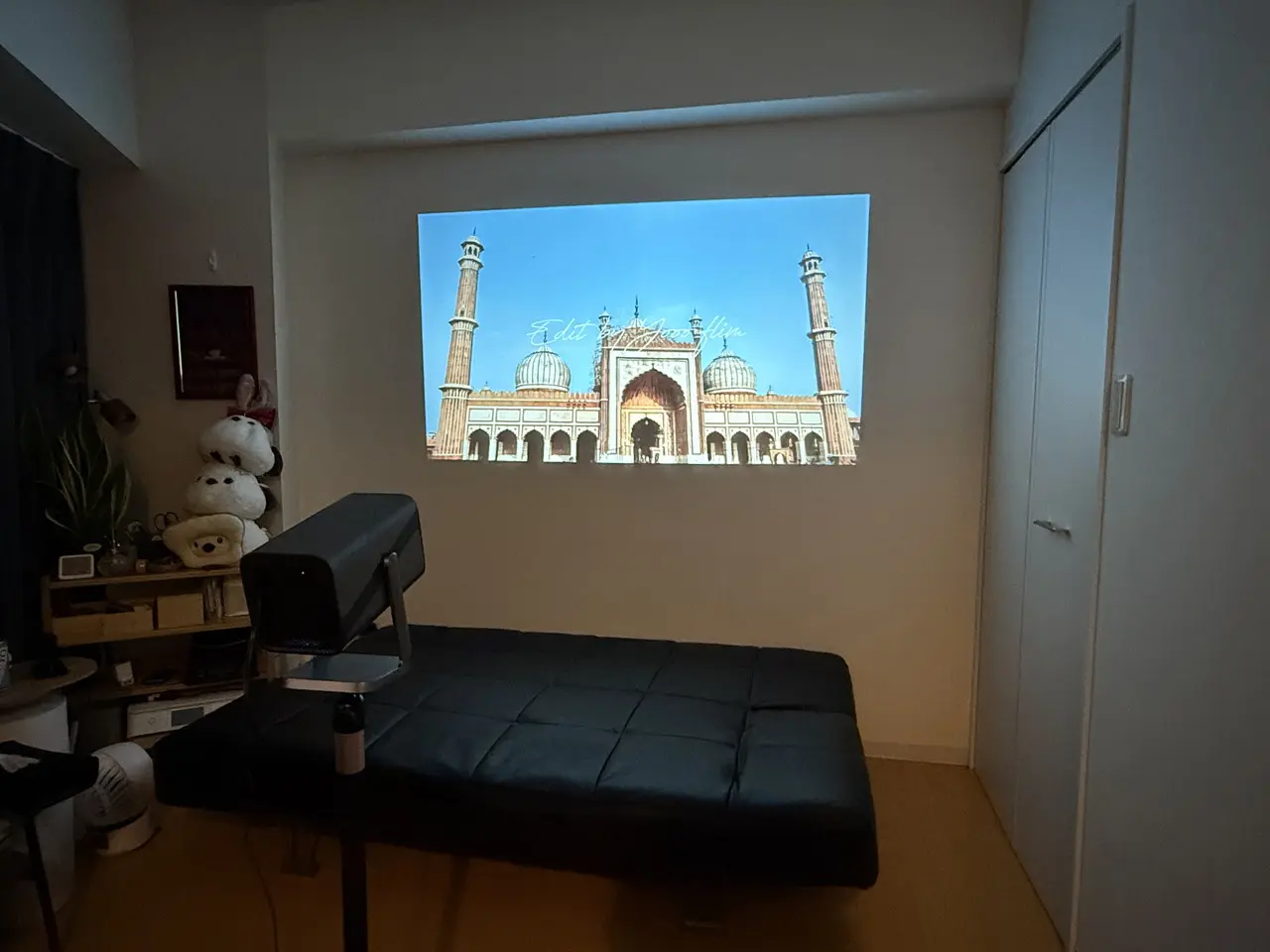 iWiMiUS S29』レビュー、750ANSIルーメン対応、Netflix公式ライセンス