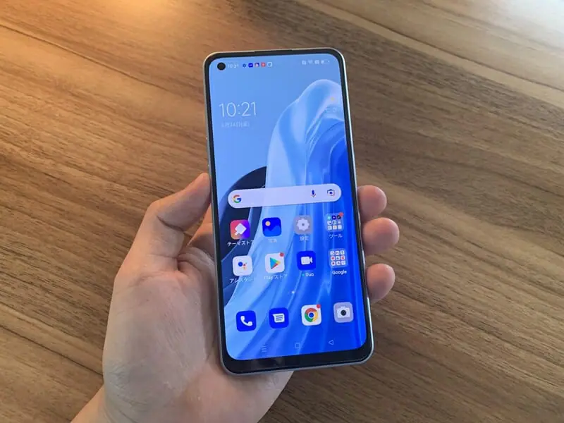 OPPO Reno7 A』レビュー | 全体的にバランスの取れた実用的なミドル