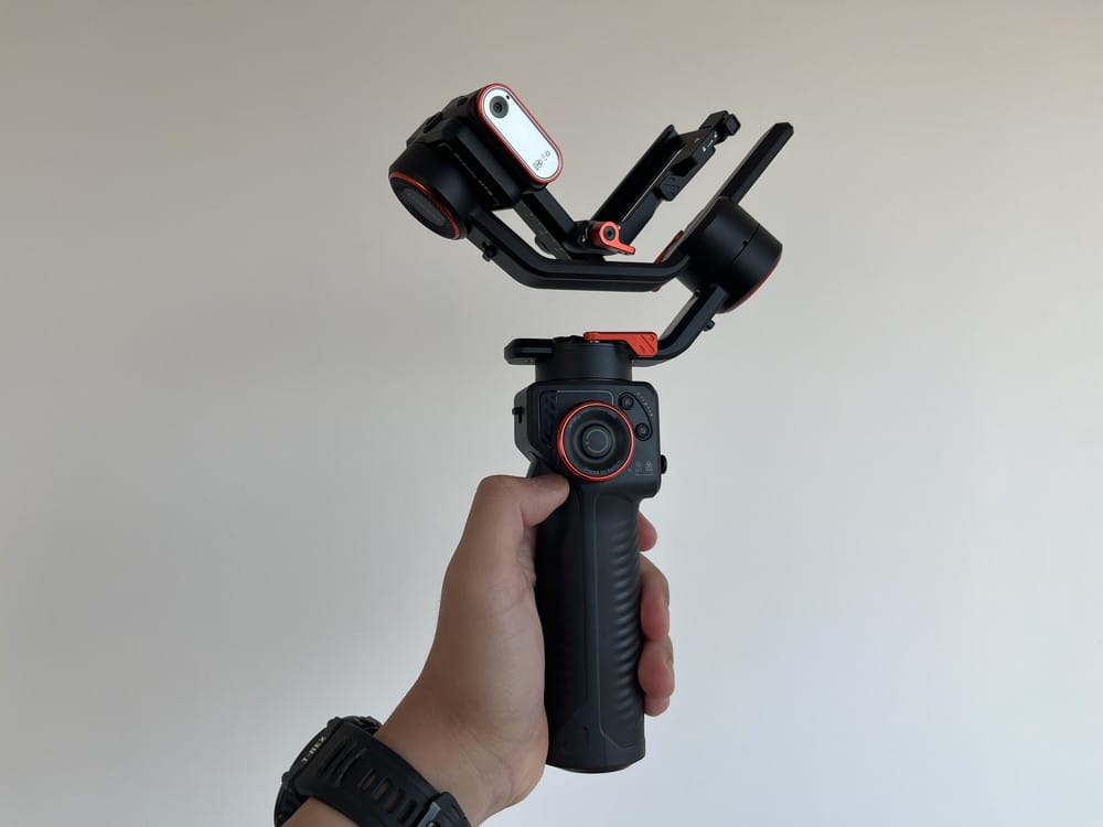 Hohem MT2 Kit』レビュー | スマホ・一眼カメラ対応、3軸手ブレ補正