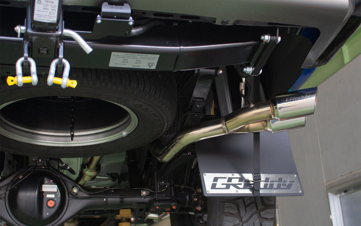 トライトン LC2T 】GReddy クロスエキゾースト S-Style | TRUST