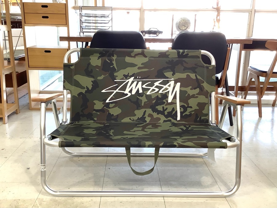 Coleman×stussyの『リラックスフォールディングベンチ』が買取入荷致し