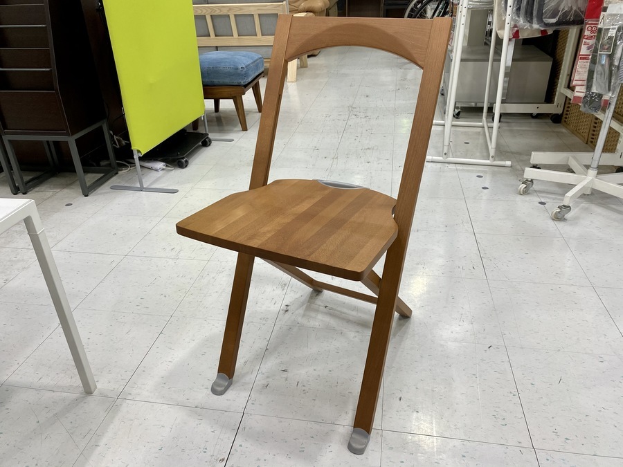 CALLIGARIS(カリガリス)の折りたたみチェアー【Olivia】を買取入荷致し