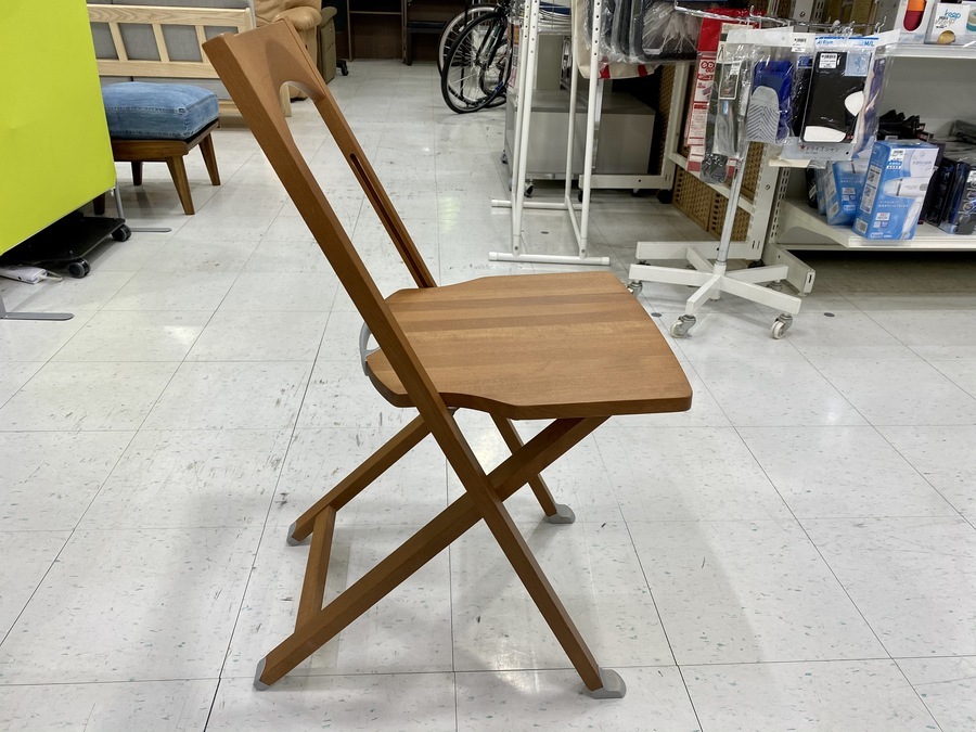 CALLIGARIS(カリガリス)の折りたたみチェアー【Olivia】を買取入荷致し