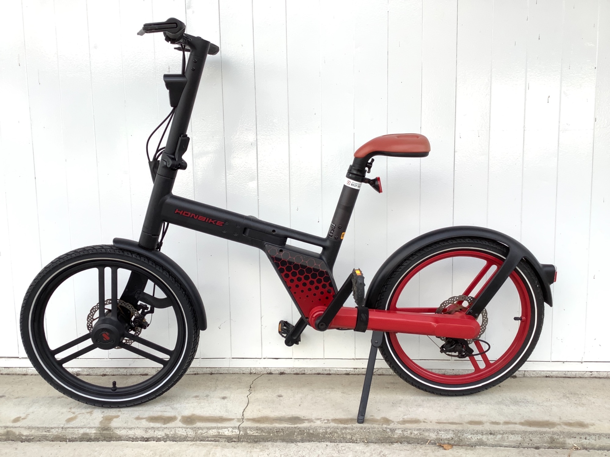 チェーンレス！】HONBIKE(ホンバイク) 電動アシスト自転車が入荷致し