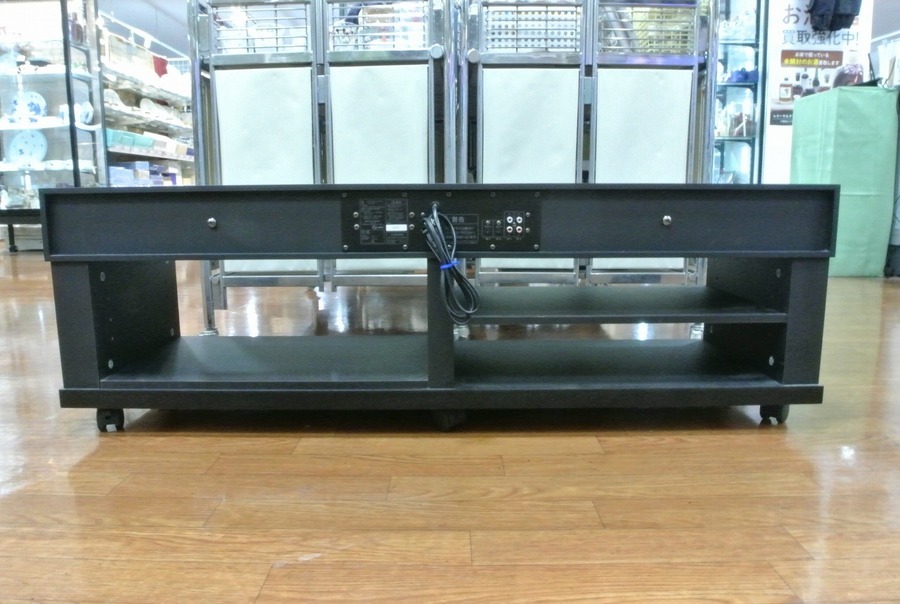 TOSHIBAのサラウンドホームシアター テレビ台が入荷しました