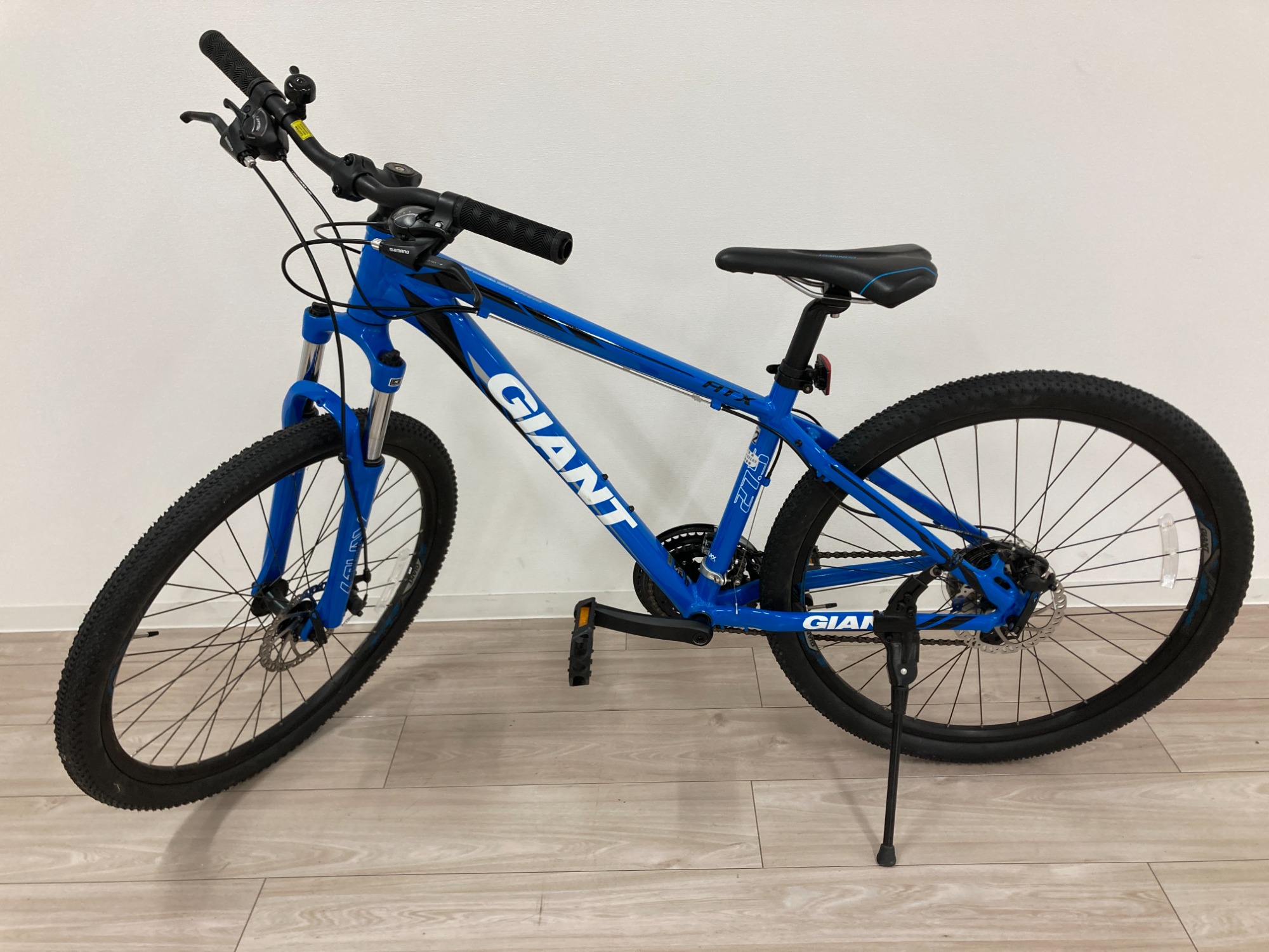 GIANT (ジャイアント) MTB入門機シリーズ 「ATX」のマウンテンバイクを