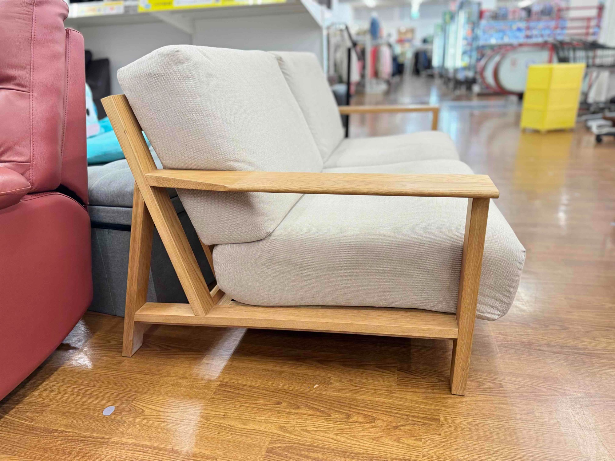 MUJI 無印良品】ソファ本体木製フレーム2.5シーターのご紹介です