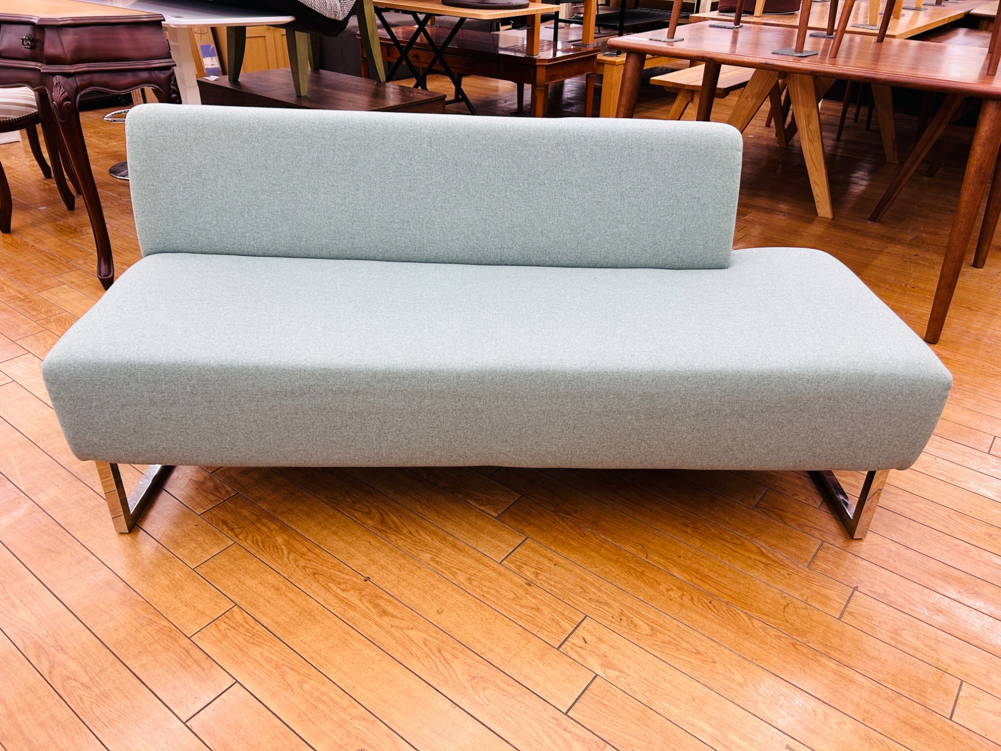 家具販売強化中】ニトリの サンデーシリーズ 2人掛けソファーが入荷