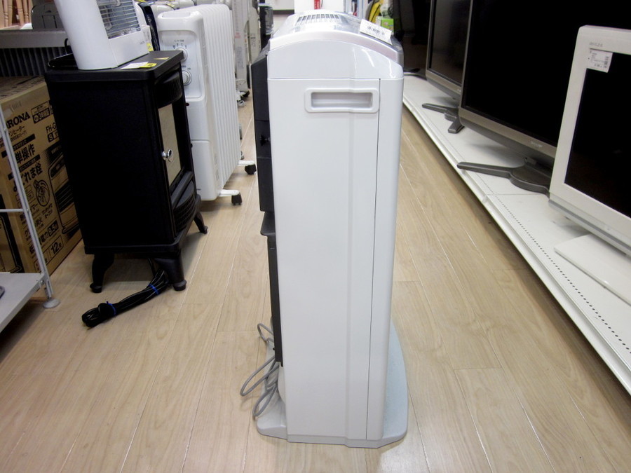 Rinnai(リンナイ)の 都市ガスファンヒーター 「RC-T5801ACP」｜2019年