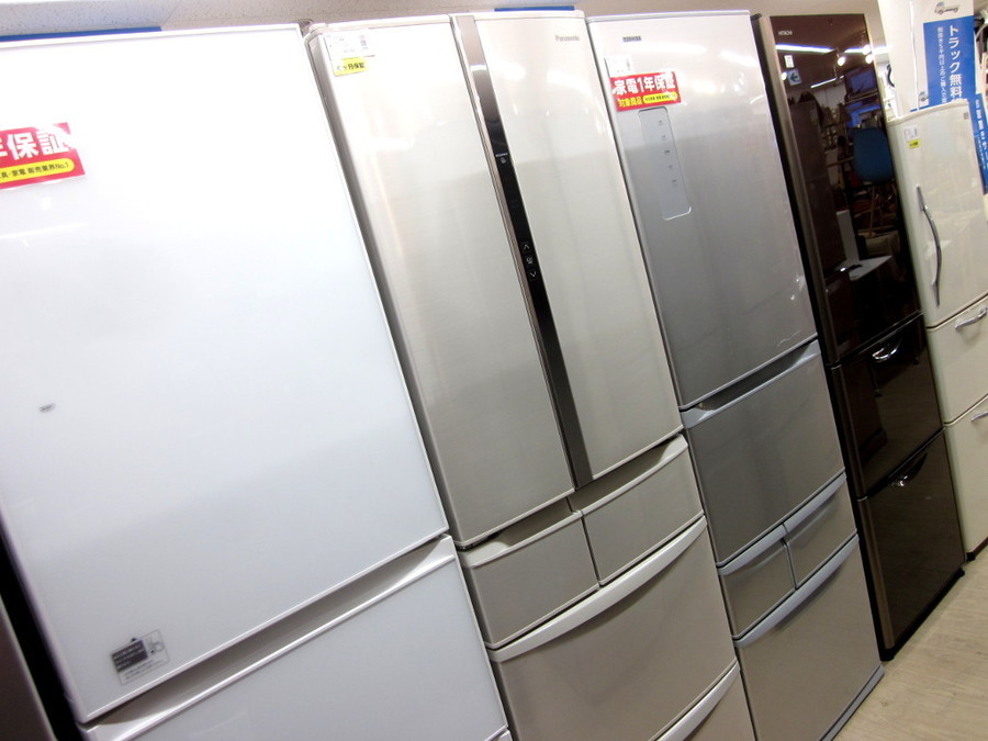 Panasonic(パナソニック)の426L 6ドア冷蔵庫 2014年製「NR-F438T