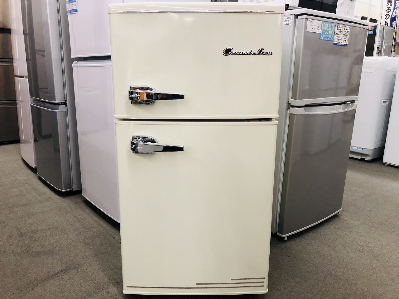 WEB販売中】レトロかわいいコンパクトな2ドア冷蔵庫(ARD-90LW) 入荷