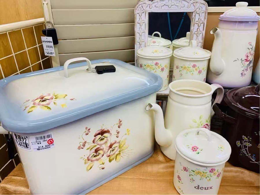 WEB販売中】IMANE(イマン）の可愛いホーロー雑貨がたくさん入荷しま