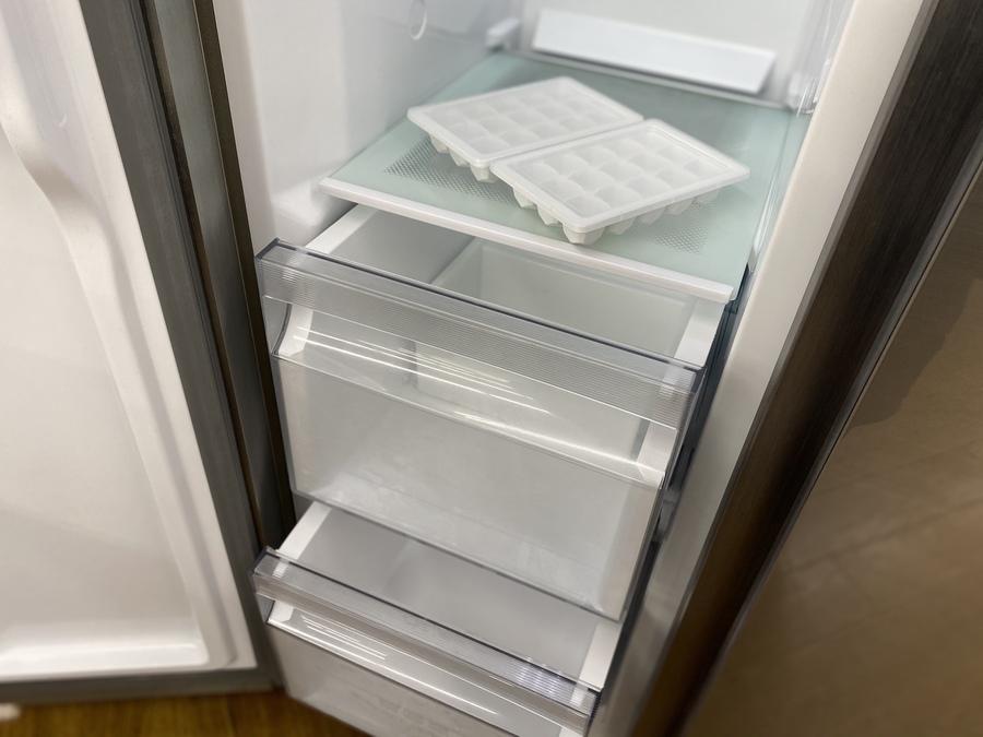 AQUA(アクア)から大型2ドア冷蔵庫（AQRSBS45H）が入荷致しました