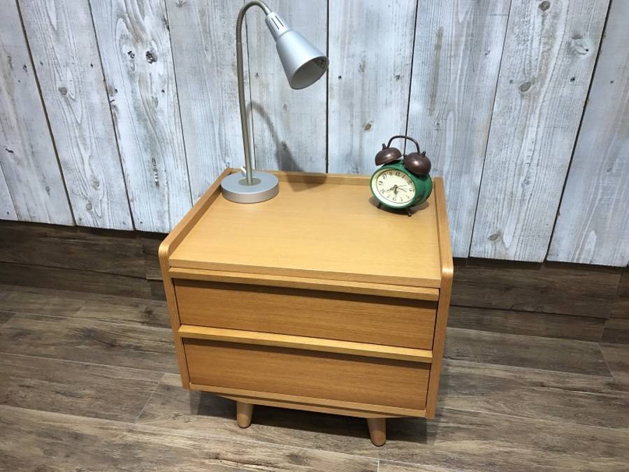 程よいサイズ感。UNICO(ウニコ)のベッドサイドチェストをご紹介。【TFM