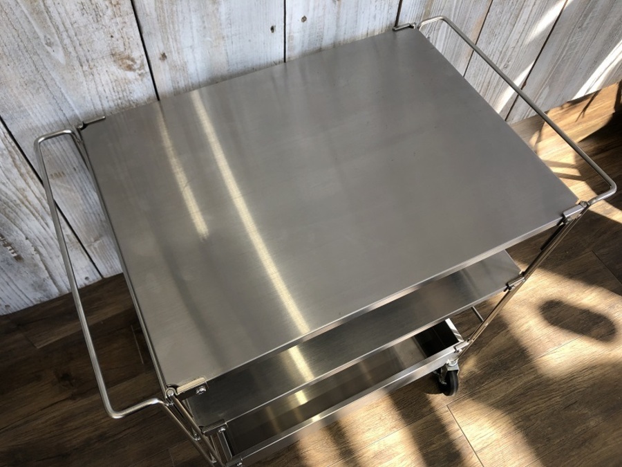 こんどはステンレスのワゴン！ 無印の家具がまたまた入荷しました♪ 他