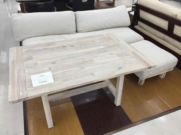 unico(ウニコ)のEVA(エヴァ) 2.5シーターソファ入荷しました！ 人気