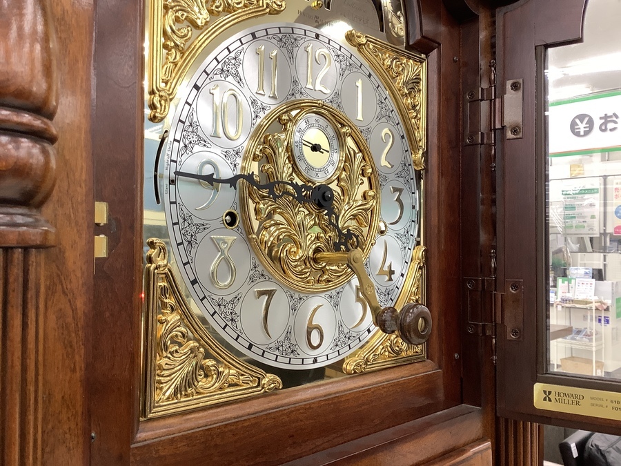 お値段見直しました！ HOWARD MILLER極上品のホールクロックのご紹介