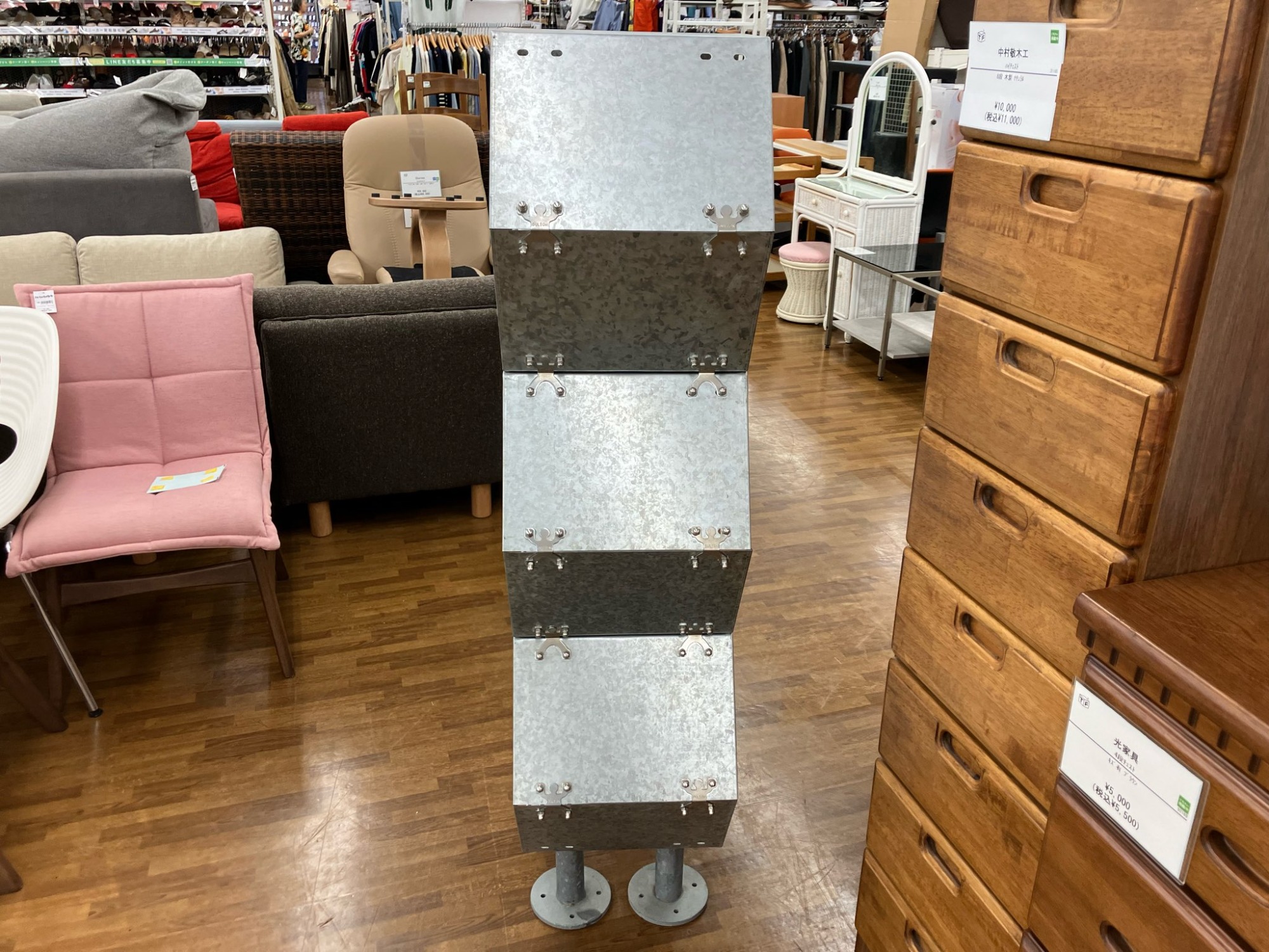 DULTON/ダルトン】廃盤品！メタルハニカムラックのご紹介です！【中古