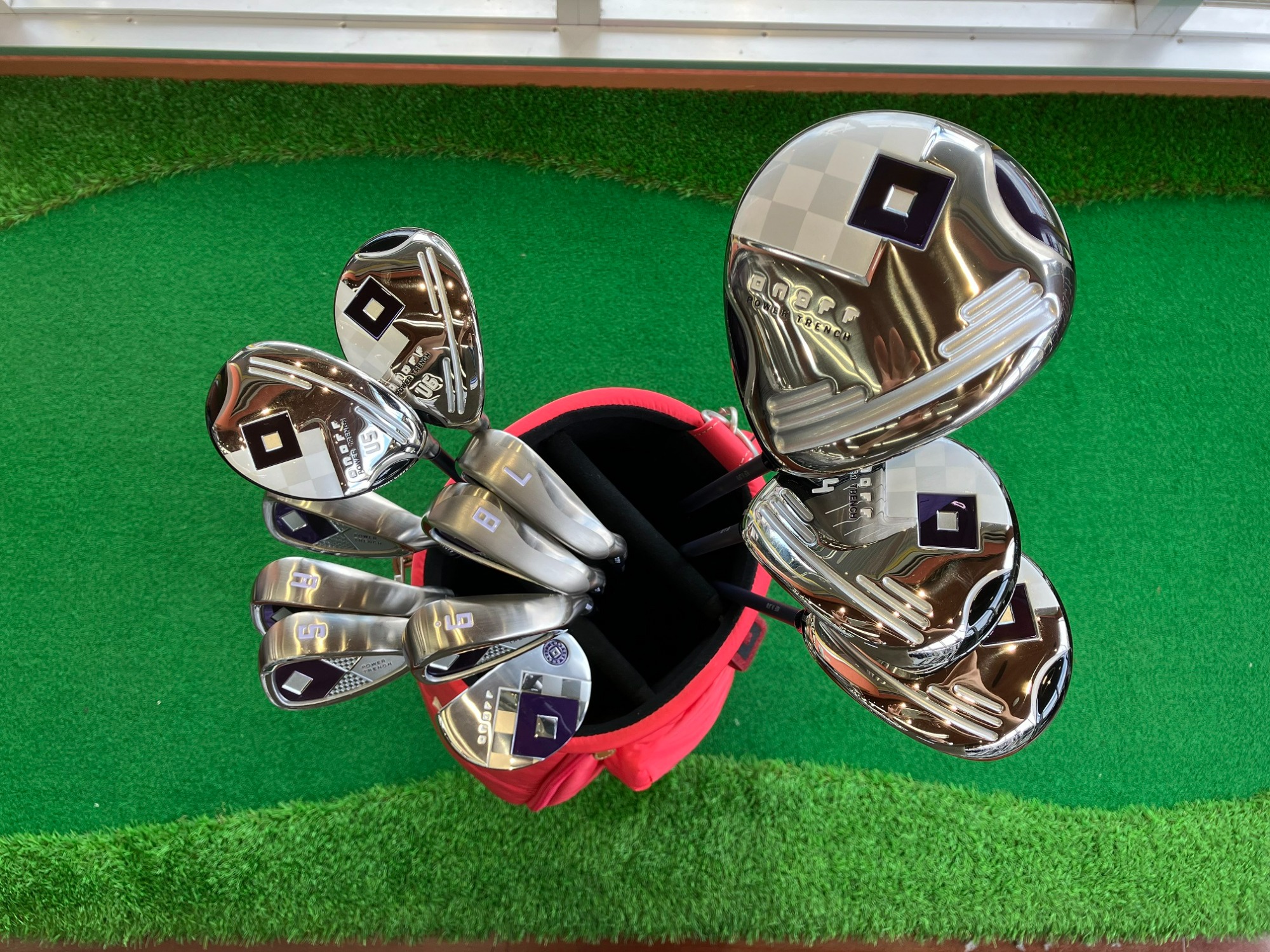 ONOFF（オノフ）2021年モデル レディースゴルフクラブセットを買取させ