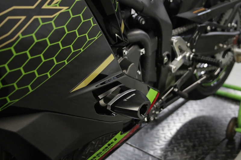 トリックスター / Ninja ZX-25R(21-25)(26)/ZX-25RR フレーム