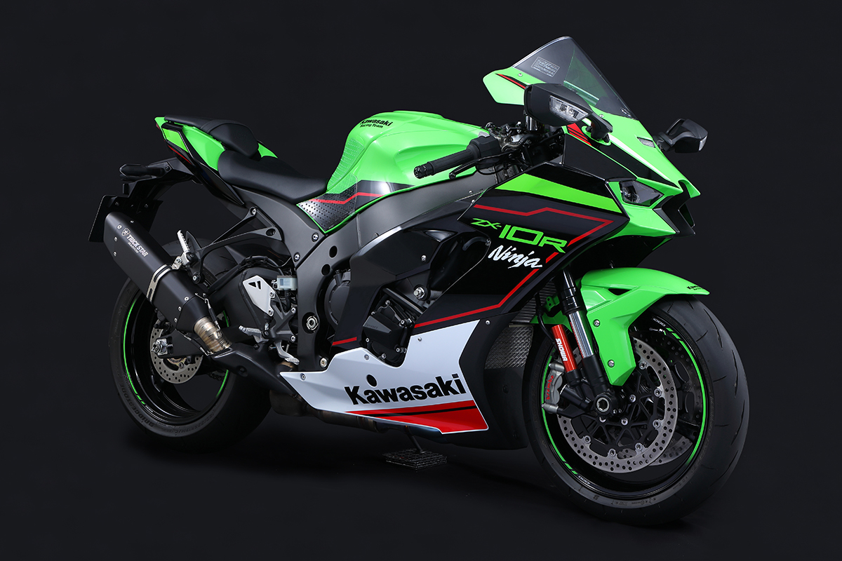 トリックスター / ZX-10R(21-25) 政府認証スリップオンマフラーIKAZUCHI
