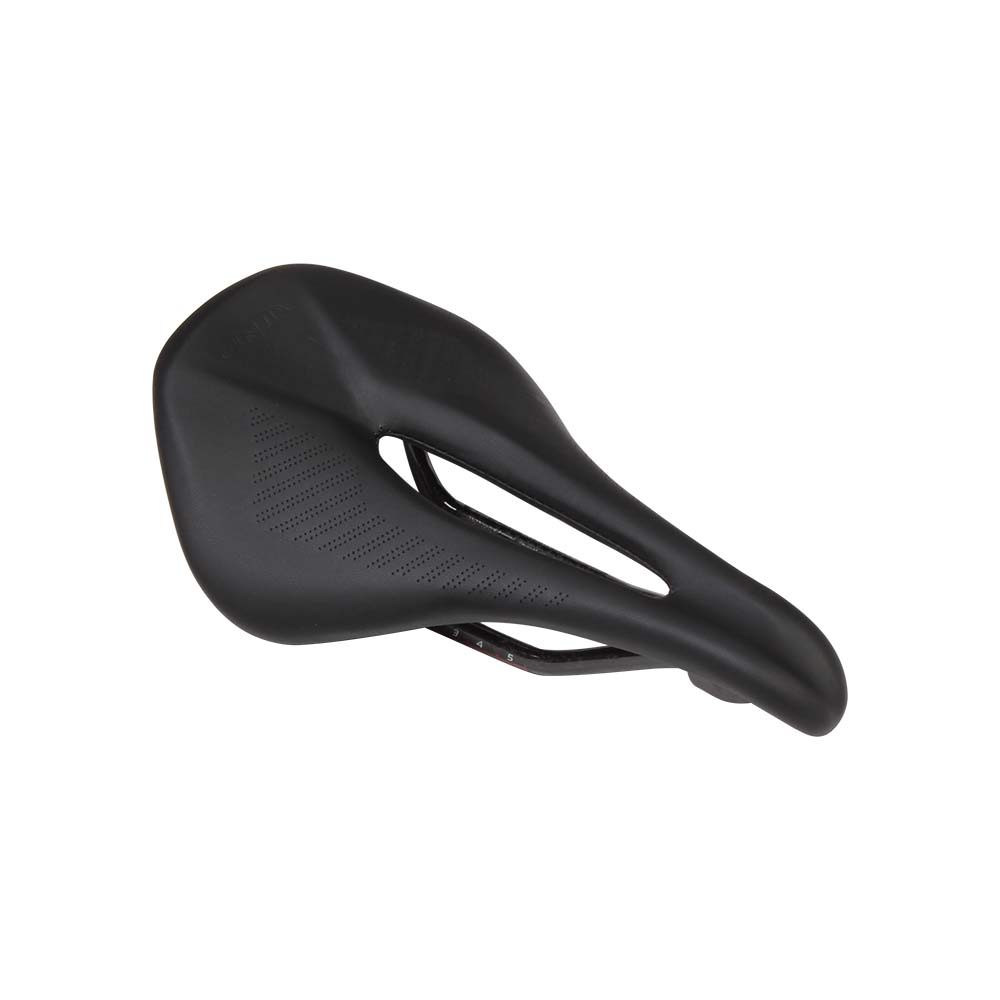 LiteFly カーボンサドル | TRISPORTS