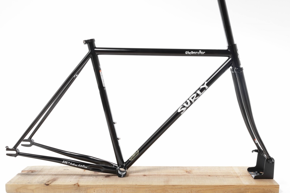 自分好みの1台に仕上げるシングルSURLYスチームローラー | TWOPEDAL