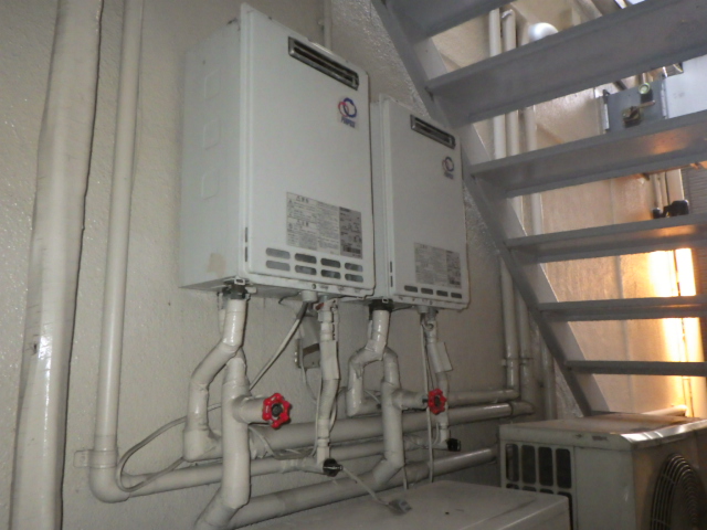 GS-2402W-1 - 屋外壁掛 | パーパス | ガス給湯器交換なら【湯ドクター