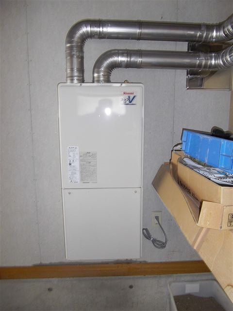 RUF-V2005SAFF(D) - 屋内設置（上方給排気FF式） | リンナイ | ガス