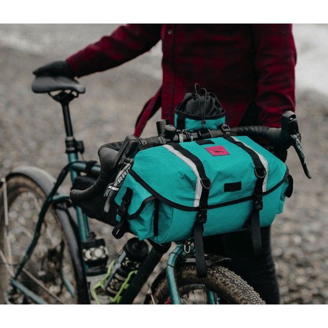 Universal Cycles -- Swift Industries Zeitgeist Handlebar/Saddle