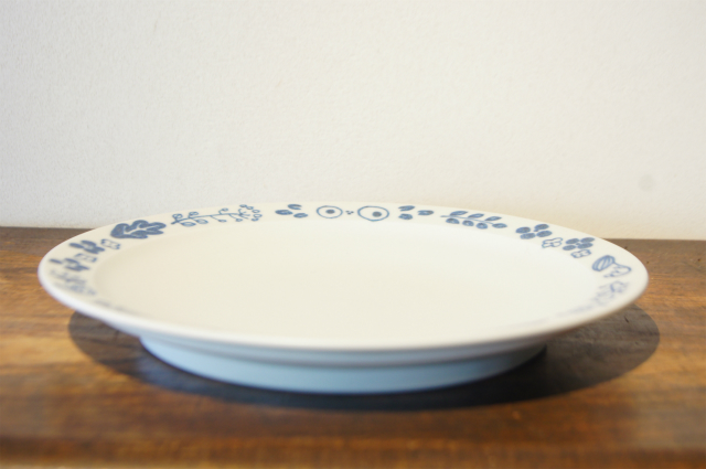 砥部焼 すこし屋 7寸皿 (さんぽみち） | 内田屋通販