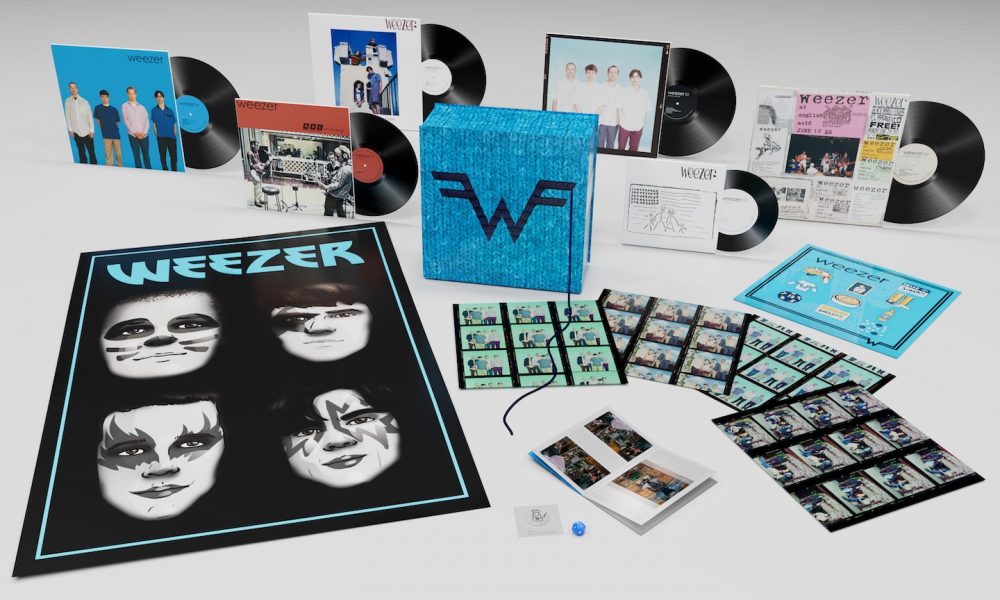 Weezer Announces 'Blue Album' 30th Anniversary Edition