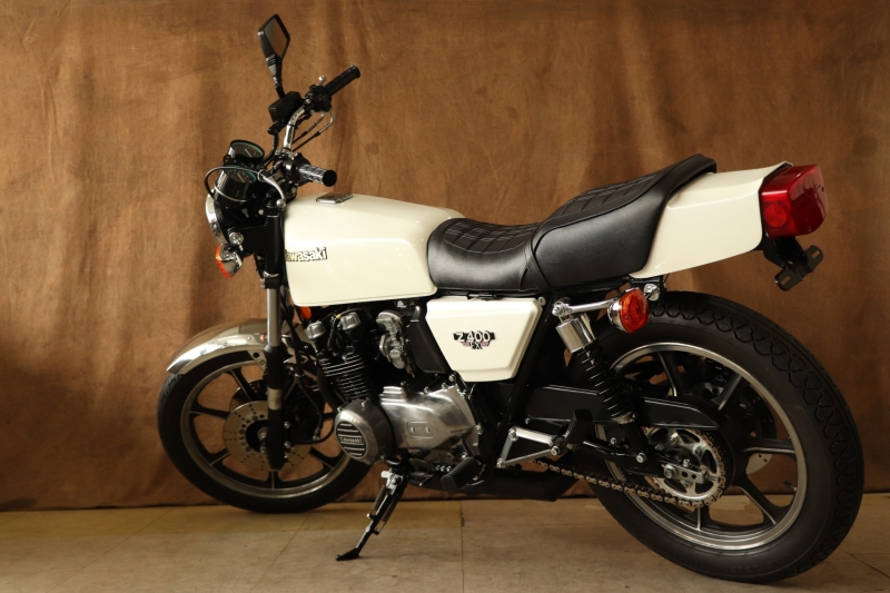 Z550 パールホワイトのフェックス仕様｜ASK｜旧車・絶版バイクならウエマツ