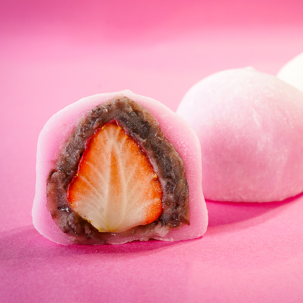 いちご大福 《粒あん・白あん》 | 滋賀・草津のお菓子処 うばがもちや