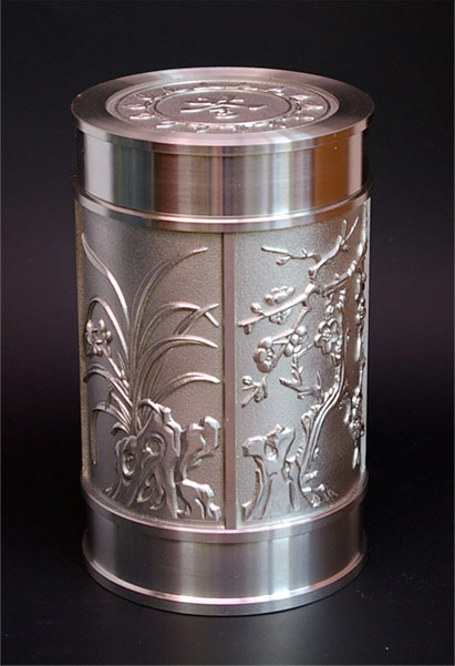 純錫97％の錫製茶缶 梅蘭竹菊