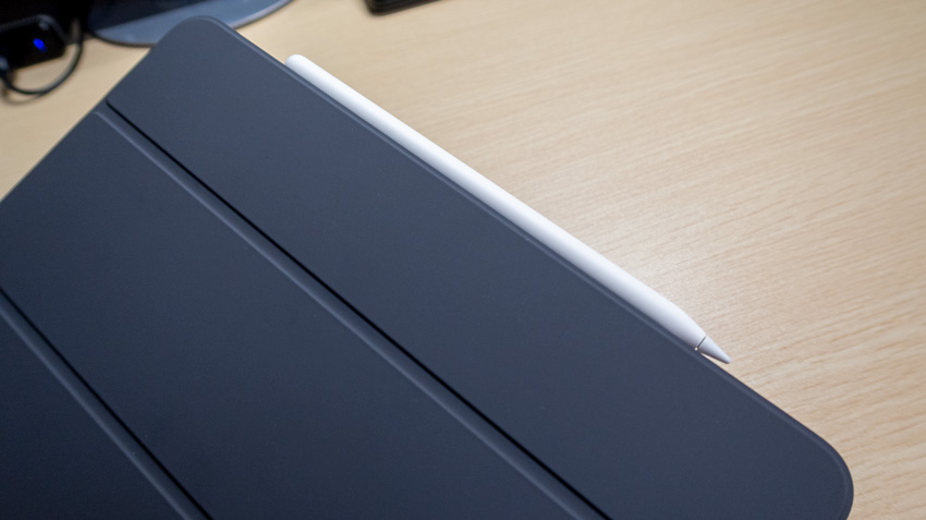 iPad Pro 11インチモデル用Smart Folioをレビュー！スマートにiPad Pro