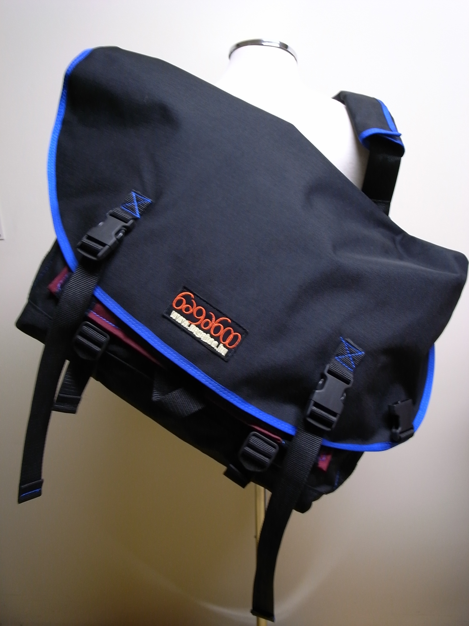 バガブー ワークホース＆スタンダード メッセンジャーバッグ bagaboo