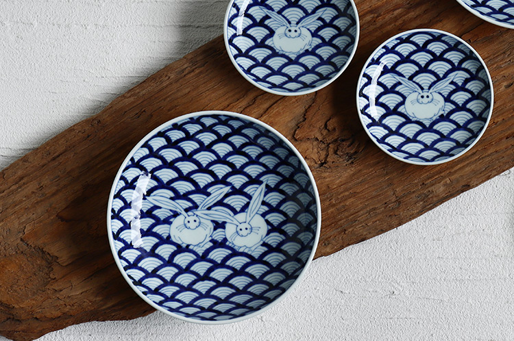 岩永 浩 青海波兎文4寸皿 ｜ 暮らしのうつわ花田 和食器 通販