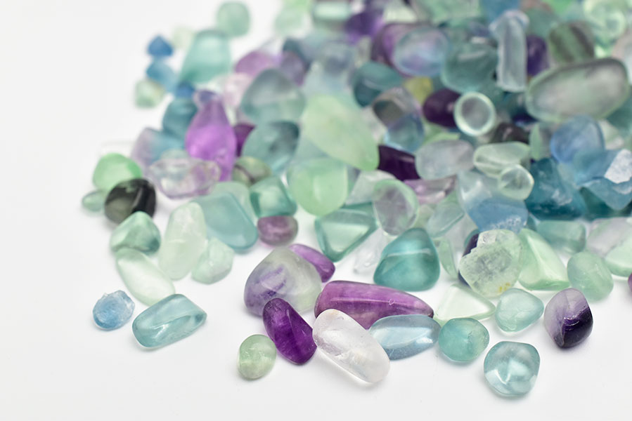 フローライト 蛍石 さざれ石（約100g）｜マルチカラーフローライト